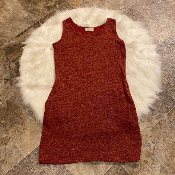 White stone dress - Picture 1 of 4